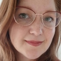 Beth Hollingshead Email & Phone Number