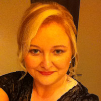 Serenade Leather Employee Fiona Scott's profile photo
