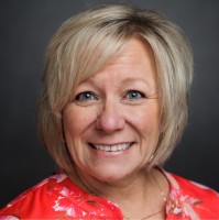 Lesley Groff Email