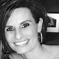 Karl's Collision Repair Employee Victoria Johnston's profile photo