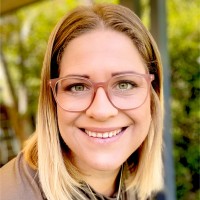 Tamryn Riemann Email