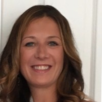 47 Employee Angela Popalo's profile photo