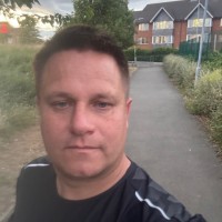 Aaron Cairns Email