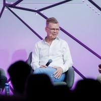 Oskar Jakobsson Email & Phone Number