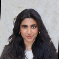 Samia Saeed Email