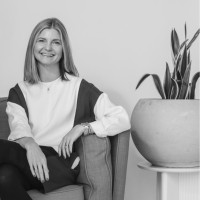 Sara Brooks Email & Phone Number