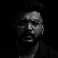 Vishnu Pavithran Email
