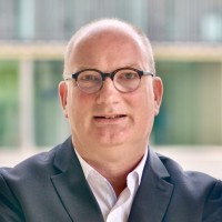Andreas Buschmann Email