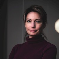 Annemieke Karyotis Email