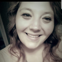 Hy-Vee, Inc. Employee Stephanie Hyde's profile photo