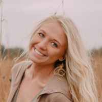 Year Round Brown Tanning Salon Employee Mariah Spotanske's profile photo