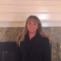 MGM Resorts International Employee Robin Davis's profile photo