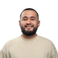 Vee.com Employee Eddie Rios-Enciso's profile photo