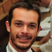 Nicolás Lara Email