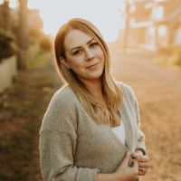 Firehouse Pottery Employee Leandra Edwards's profile photo