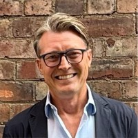 Chris Yeowart Email & Phone Number