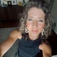 Oiselle Employee Jenn Harowicz's profile photo