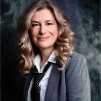 Caroline Plachta Email