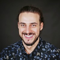 Michał Juszkiewicz Email