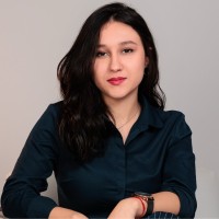 Bianca Ramos Email