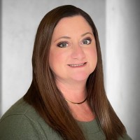 DB Roberts Employee Mandee Buehner's profile photo
