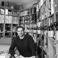 Vogue Interiors Employee Mike Zarate's profile photo