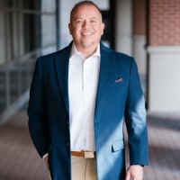 LineQuest, LLC Employee Aron Salazar's profile photo