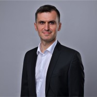 Oliver Saringer Email & Phone Number