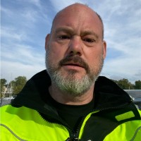 Johan Berglind Email