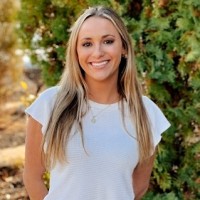 Defining Wellness Centers Employee Catherine McDaniel's profile photo