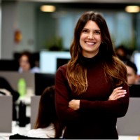 Maria de Vita Email