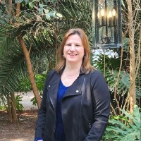 Lani van der Watt Email