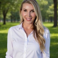 Summit's Edge, LLC Employee Bonny Domoto's profile photo