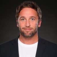 Michael Krämer Email
