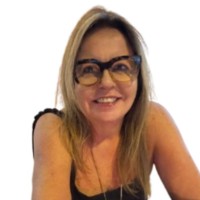 Giovana Miranda Email