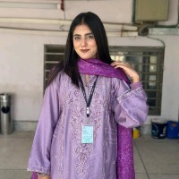 Umm-e- Rubab Email