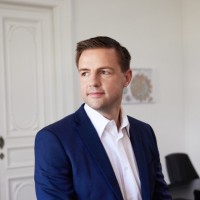Alain Hauri Email