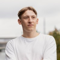 Jascha Ostholt Email