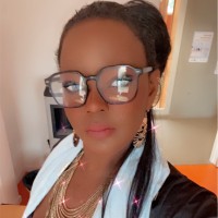 ECOLECHEZSOI Employee Emmanuelle Hounguevou's profile photo