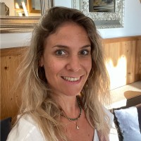 Laura Lima Email