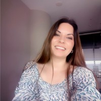 Tuğçe Şarlar Email