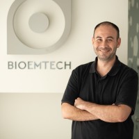 Serkos Karavanis Email