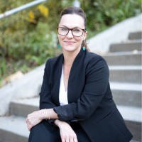 Aramark Facilities Management Employee Julie Smith's profile photo