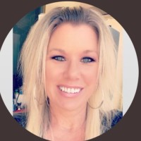 Hall Equities Group Employee Teri Standley's profile photo