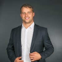 Simon Brenner Email