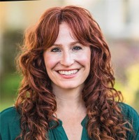 Sari Rose Barron Email & Phone Number