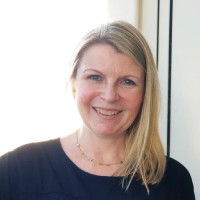 Larissa Dwenger Email
