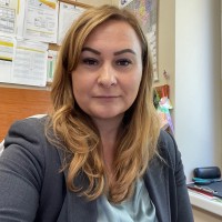 Nikolett Dézsiné Email