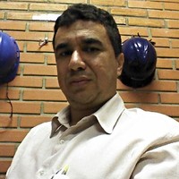 Adauto Santos de Oliveira Email