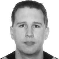 Roel van Zeebroeck Email